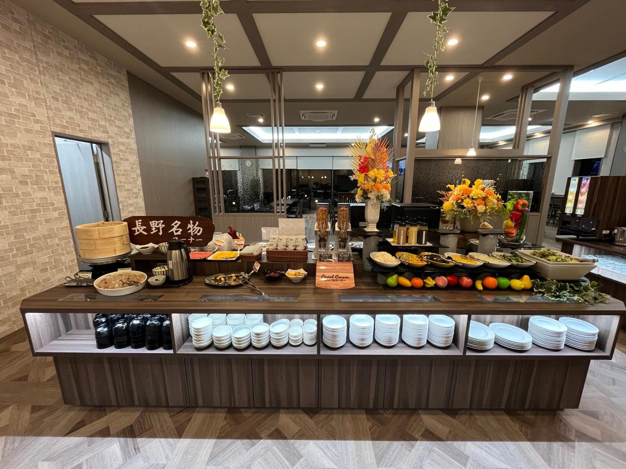 Hotel Route Inn Suzaka Экстерьер фото
