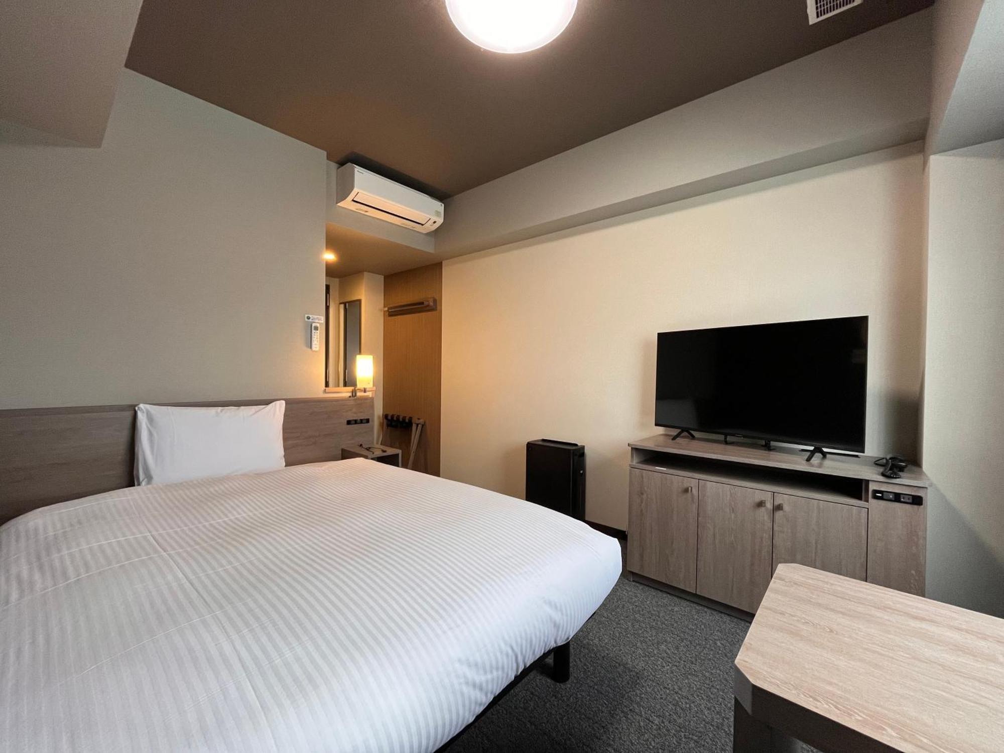 Hotel Route Inn Suzaka Экстерьер фото